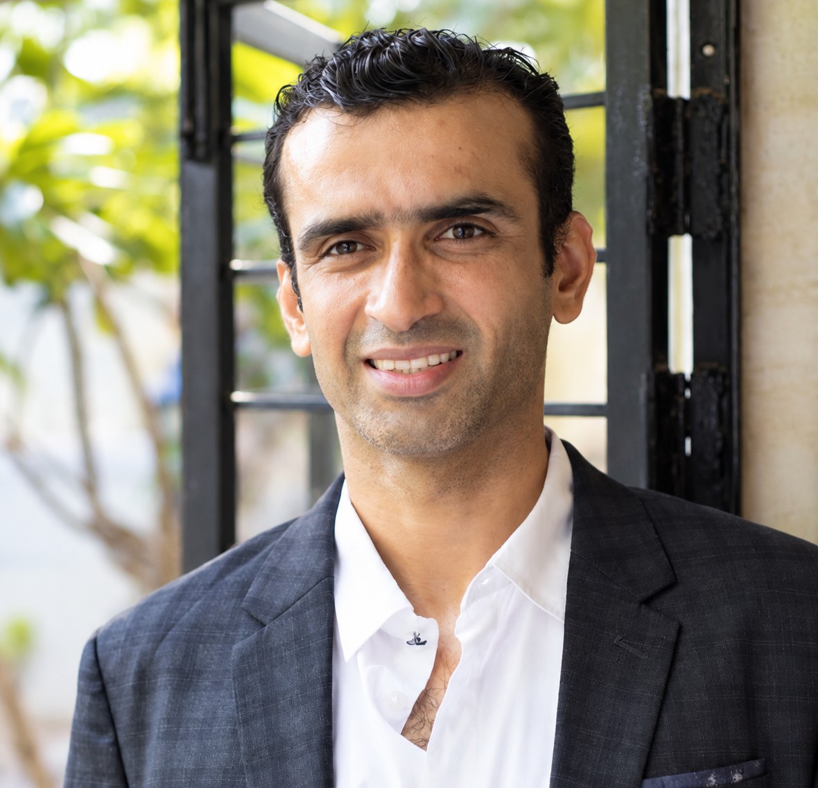 Mr. Nikhil Kapur